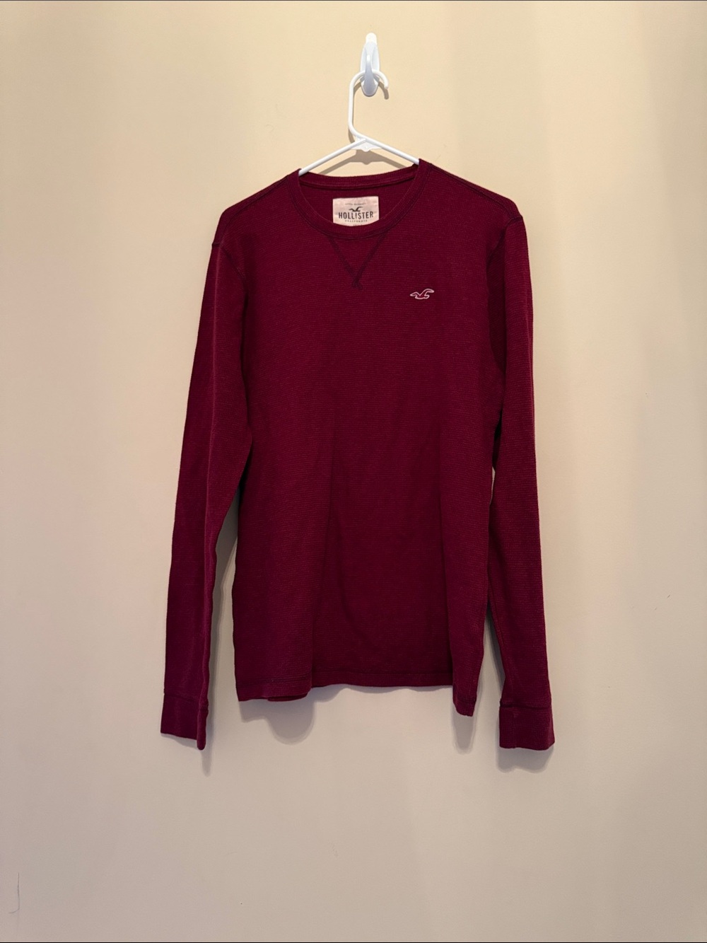 Hollister Long-Sleeve Thermal Crew‎ in Deep Wine Size Large